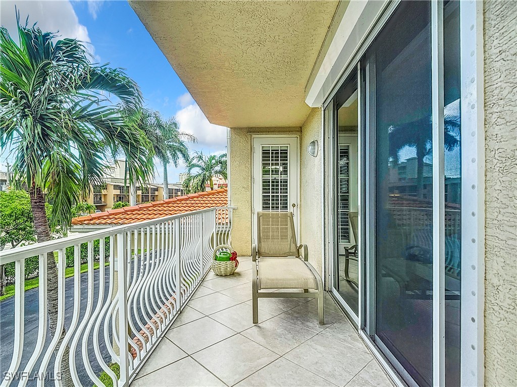 3 Bed Waterfront Home for Sale in Marco Island, photo 44