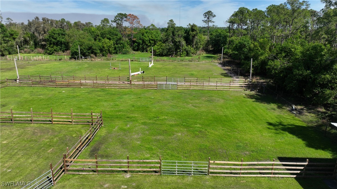2 Bed SingleFamilyResidence for Sale in North Fort Myers, photo 44