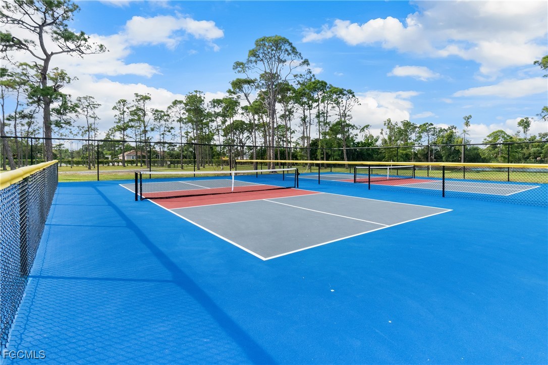 1 Bed ManufacturedHome for Sale in Estero, photo 44