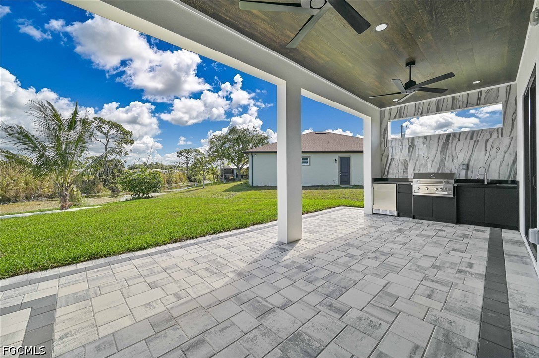 3 Bed Waterfront Home for Sale in Cape Coral, photo 44