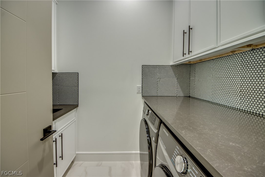 3 Bed Pool Home for Sale in Cape Coral, photo 44