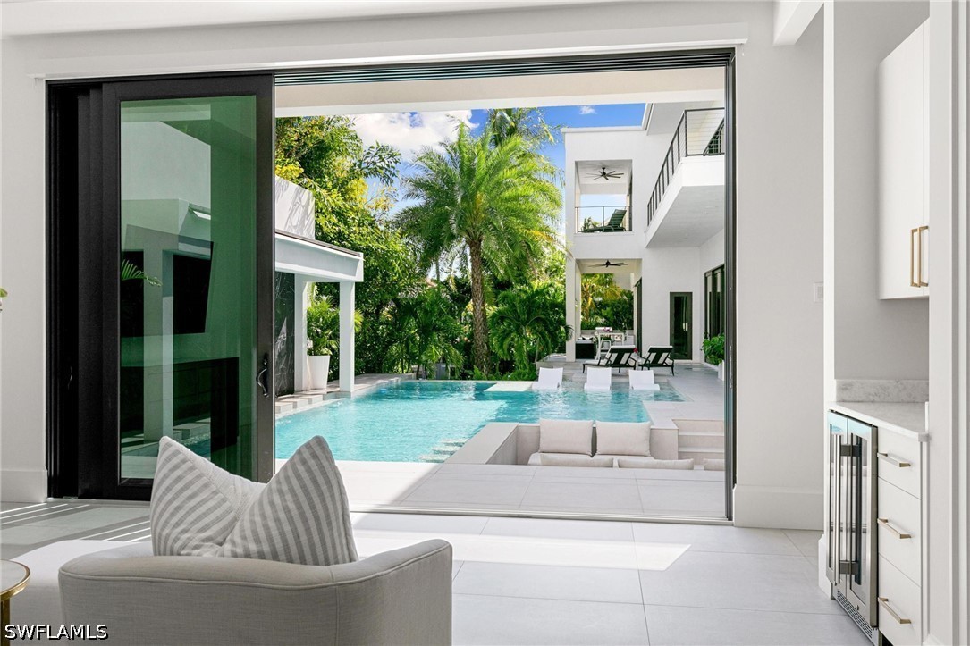5 Bed Pool Home for Sale in Marco Island, photo 44
