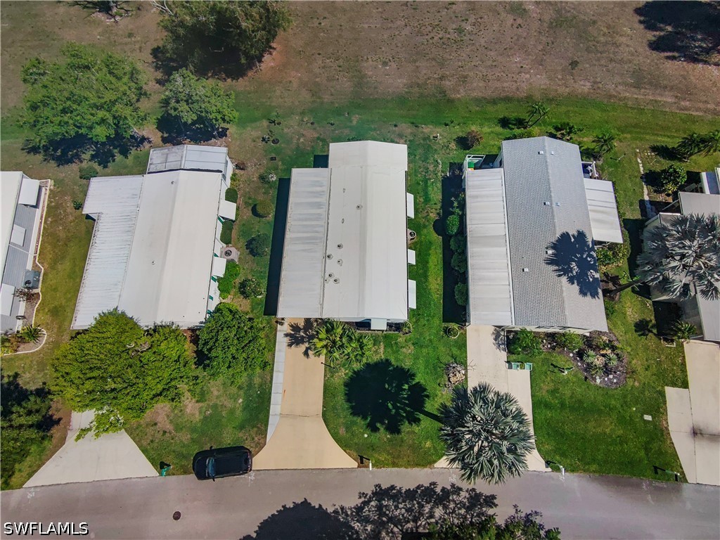 2 Bed ManufacturedHome for Sale in Naples, photo 44