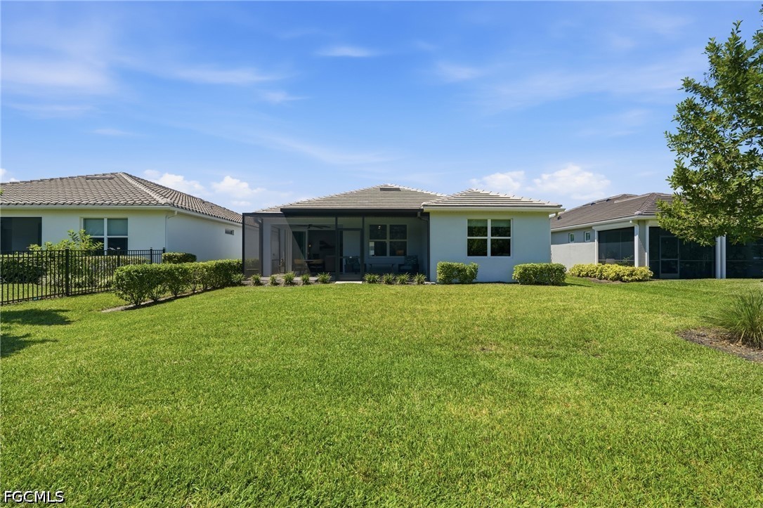 2 Bed SingleFamilyResidence for Sale in North Fort Myers, photo 44