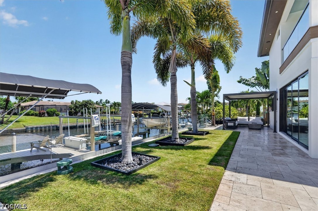 4 Bed Pool Home for Sale in Town And River, photo 44