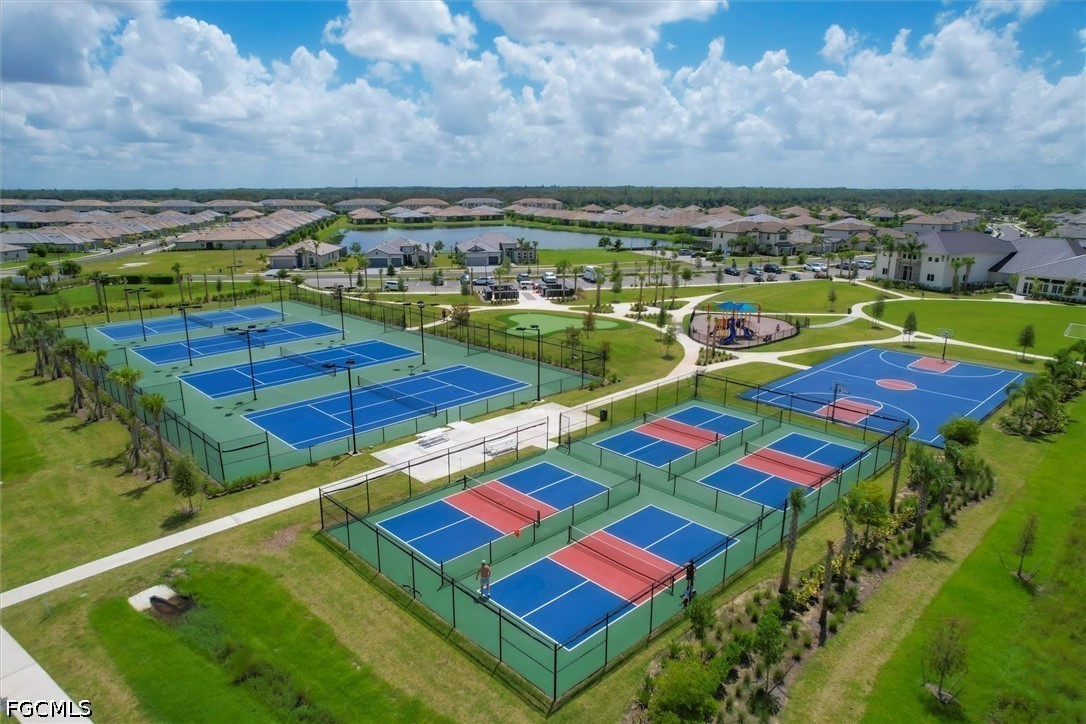 3 Bed SingleFamilyResidence for Sale in Timber Creek, photo 44