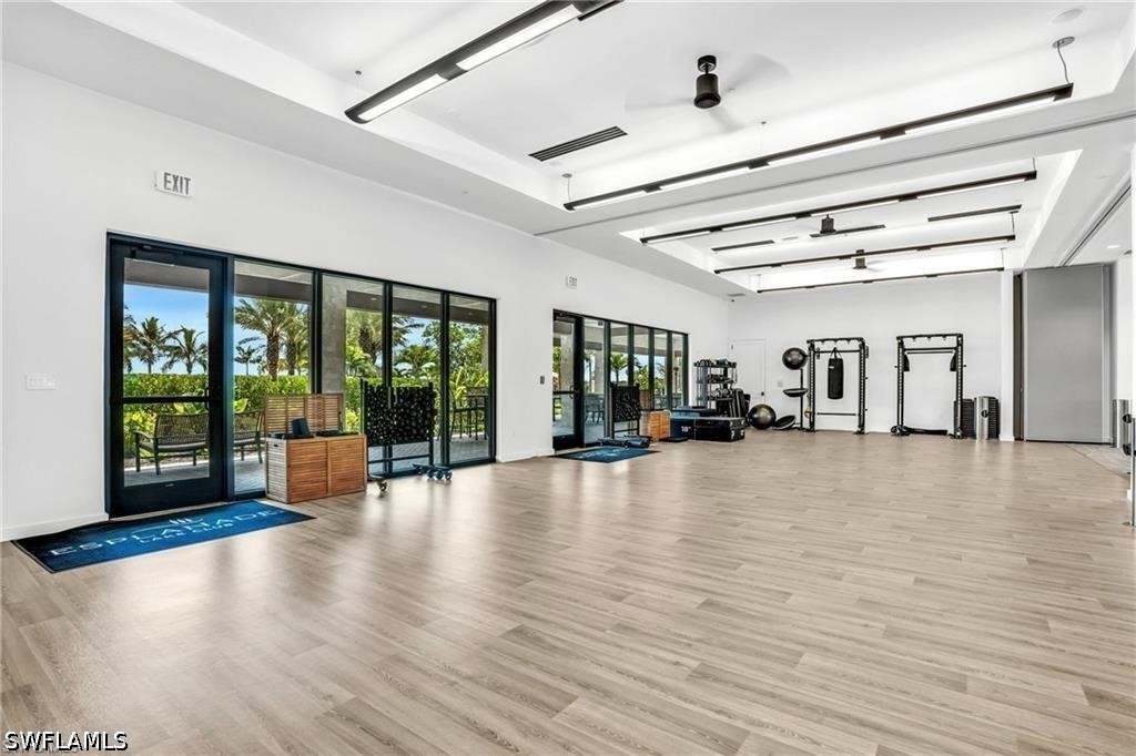 4 Bed SingleFamilyResidence for Sale in Fort Myers, photo 44