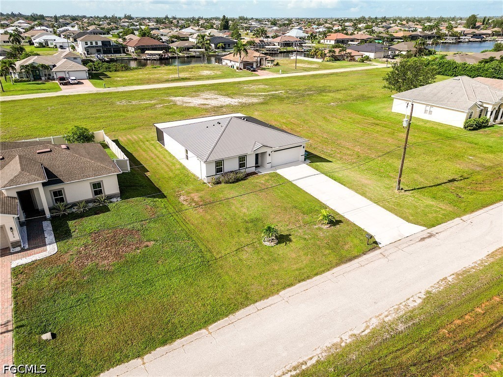 4 Bed SingleFamilyResidence for Sale in Cape Coral, photo 44