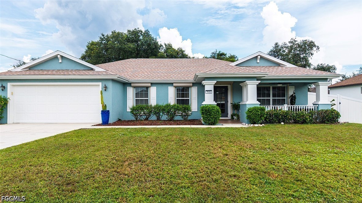 3 Bed SingleFamilyResidence for Sale in Mirror Lakes, photo 44