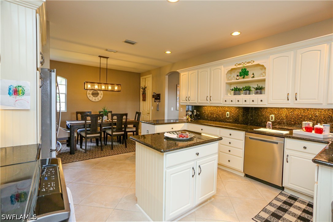 3 Bed Waterfront Home for Sale in Naples, photo 44