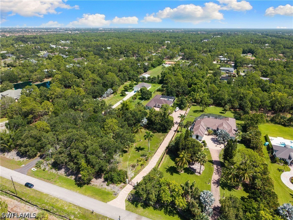 3 Bed Pool Home for Sale in Livingston Woods, photo 44