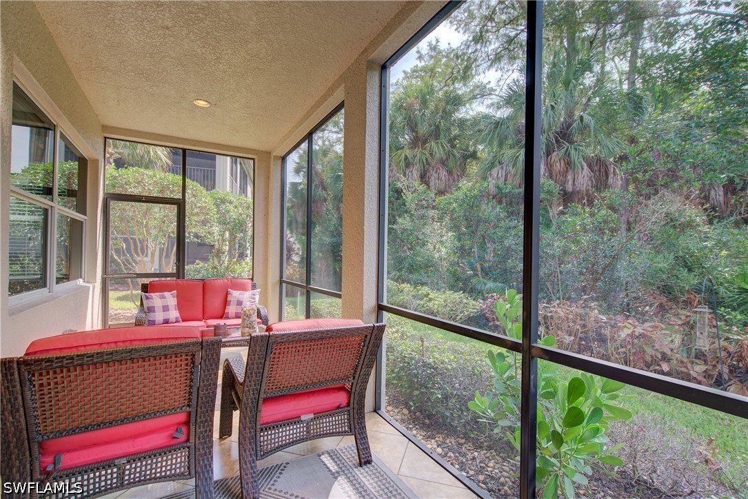 2 Bed Waterfront Home for Sale in Cassia, photo 44