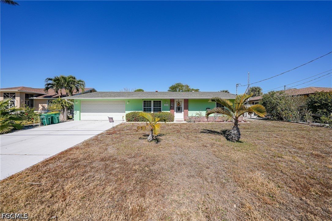 2 Bed Waterfront Home for Sale in Port Charlotte, photo 44