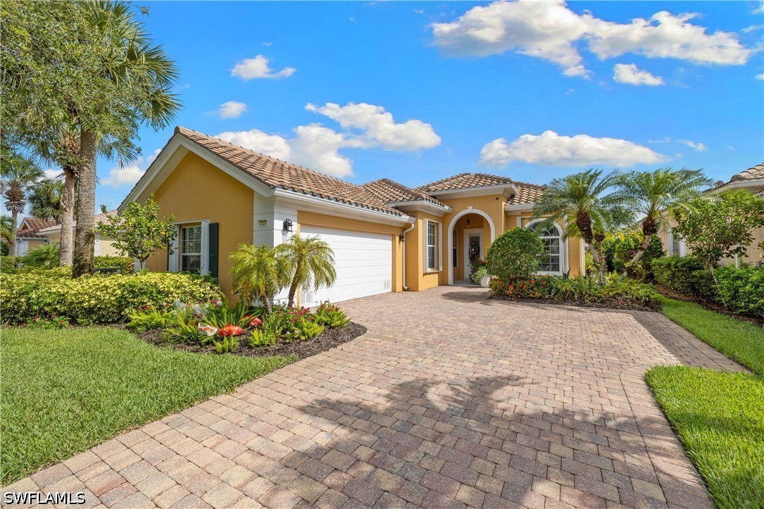 3 Bed Pool Home for Sale in Verona Walk, photo 44