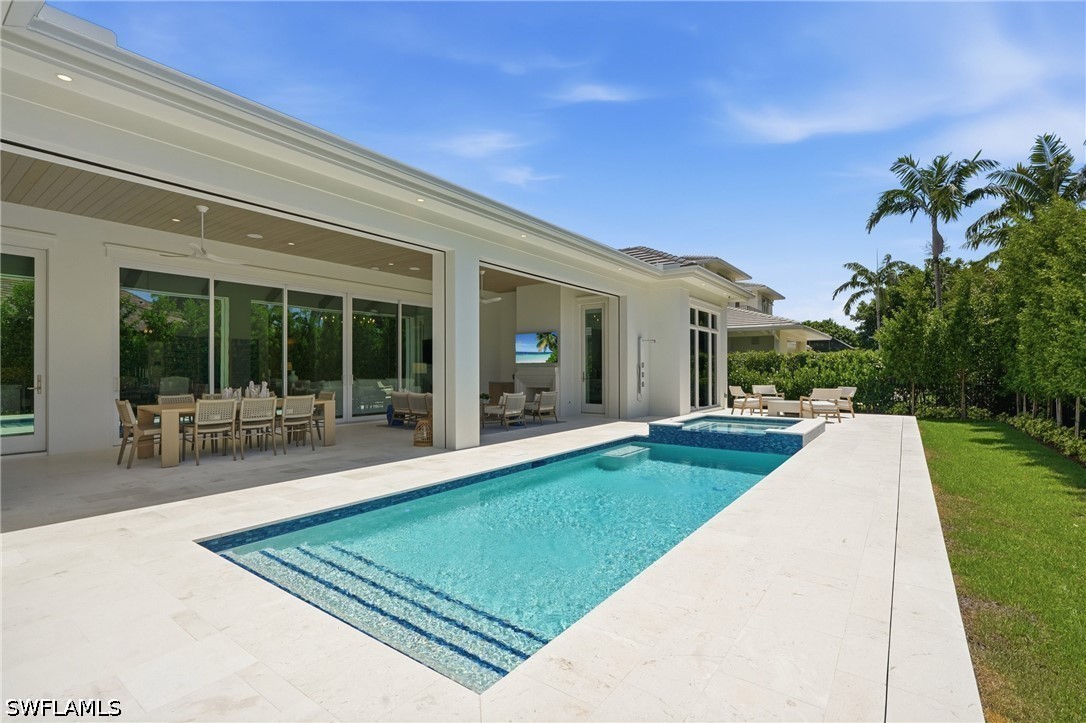 4 Bed Pool Home for Sale in Park Shore, photo 44