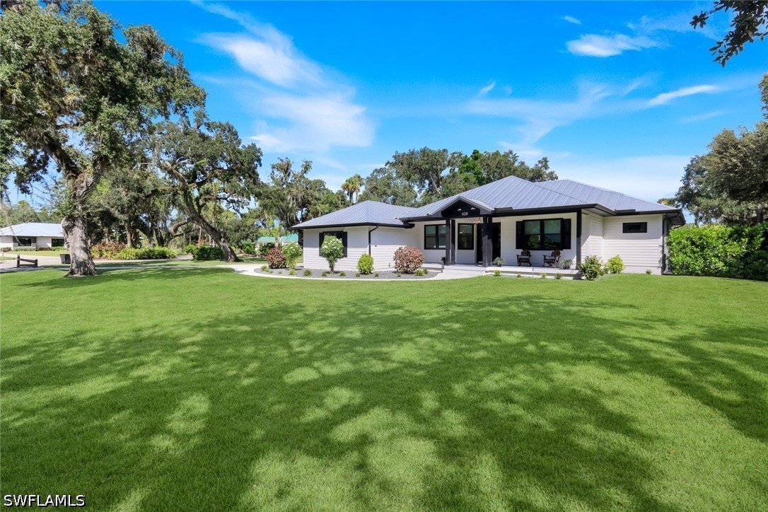3 Bed Pool Home for Sale in Labelle, photo 44