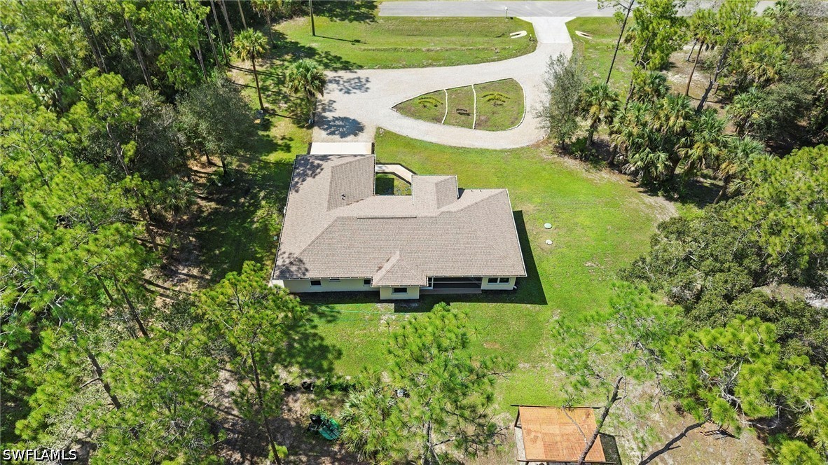 3 Bed SingleFamilyResidence for Sale in Naples, photo 44