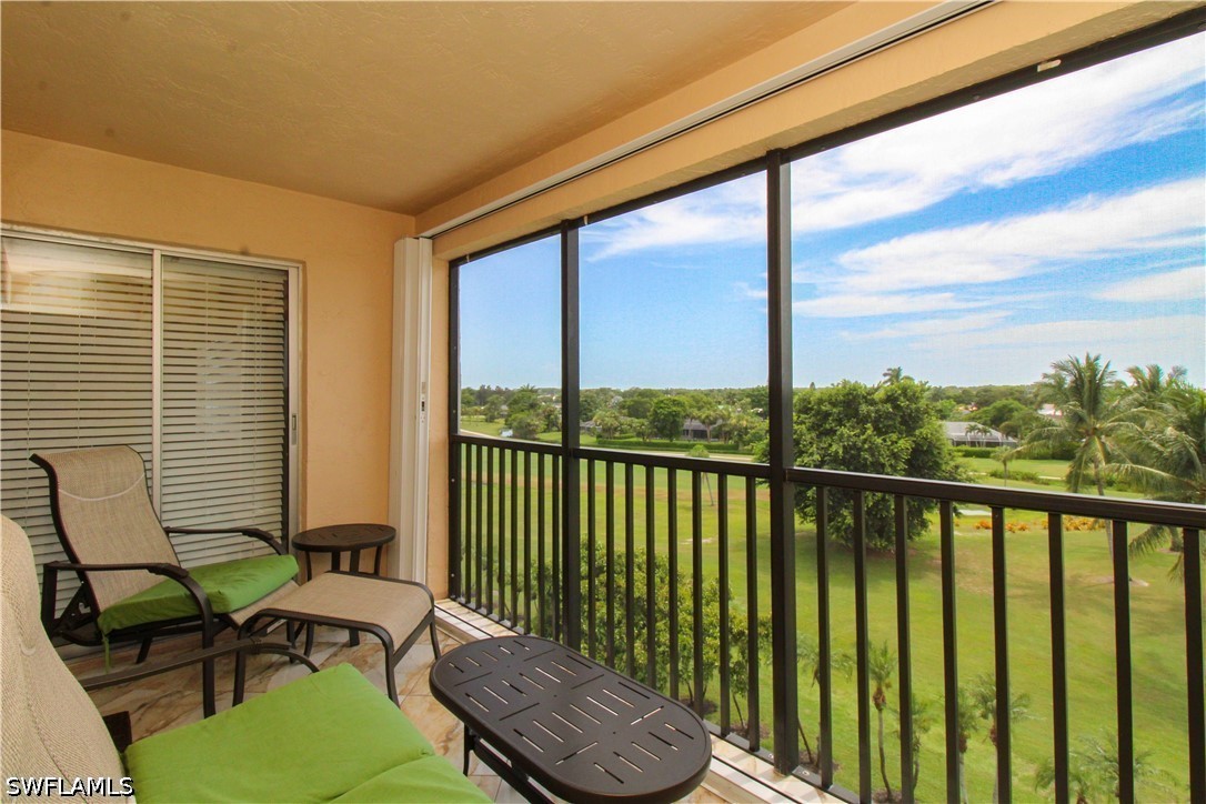 2 Bed Condominium for Sale in Fairway Gardens, photo 44