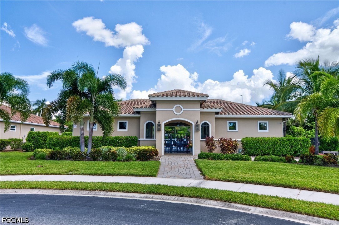 4 Bed SingleFamilyResidence for Sale in Venetian Pointe, photo 44