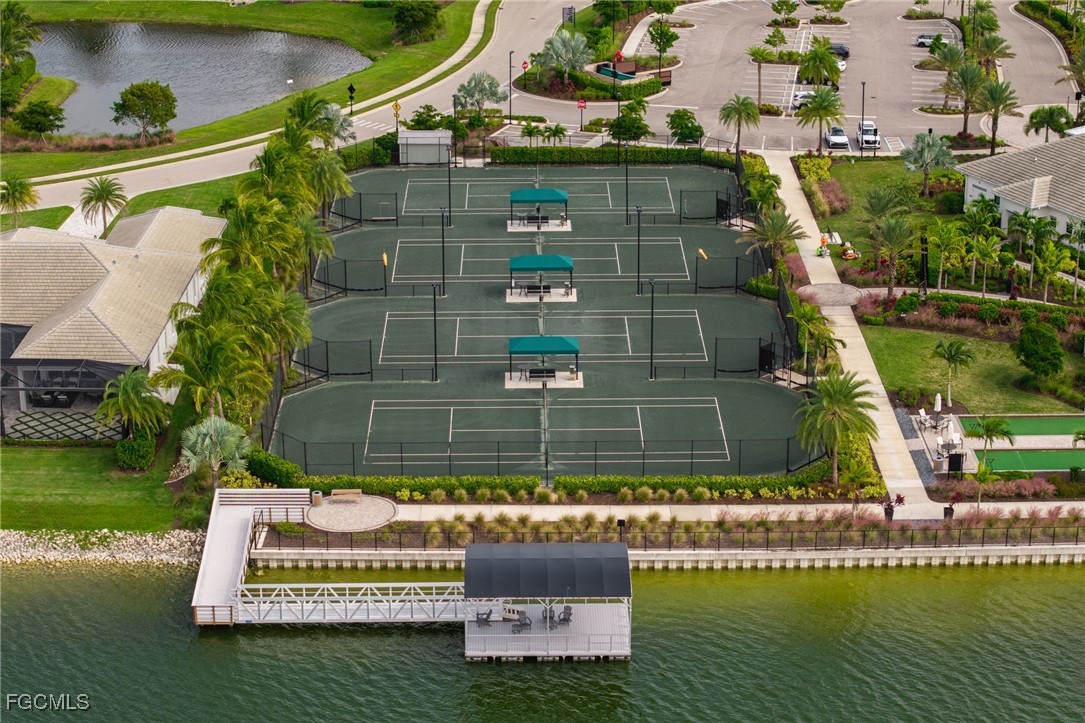 2 Bed Waterfront Home for Sale in Fort Myers, photo 45