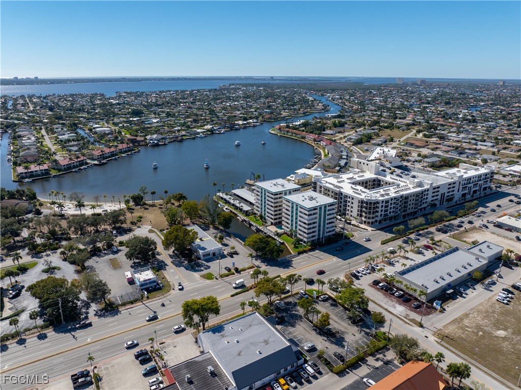 2 Bed Waterfront Home for Sale in Cape Coral, photo 45