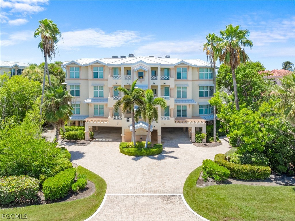 3 Bed Pool Home for Sale in Sanibel, photo 45