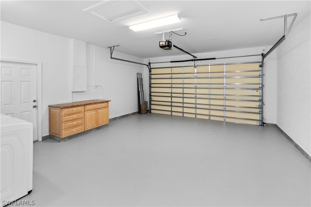 3 Bed SingleFamilyResidence for Sale in Naples, photo 45