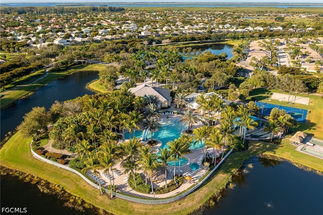 2 Bed Waterfront Home for Sale in Sandoval, photo 45