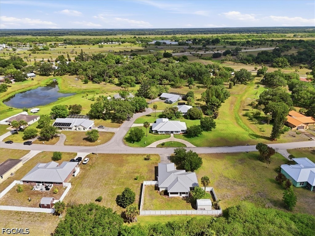 4 Bed SingleFamilyResidence for Sale in Laurel Oaks, photo 45