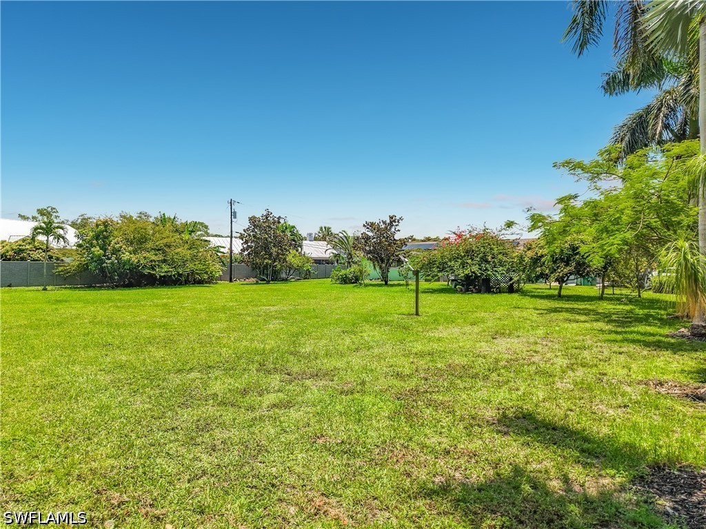 4 Bed Pool Home for Sale in Acreage, photo 45