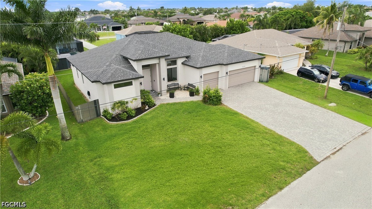 3 Bed SingleFamilyResidence for Sale in Cape Coral, photo 45