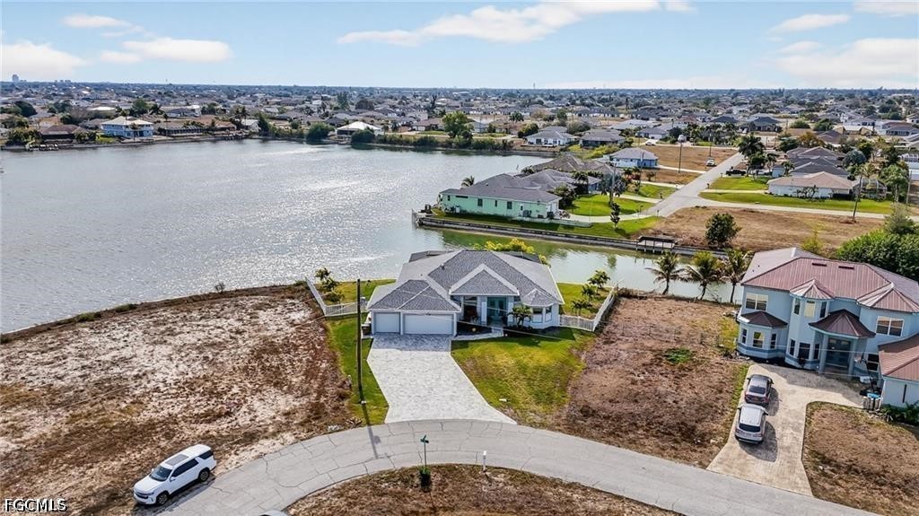 3 Bed Pool Home for Sale in Cape Coral, photo 45