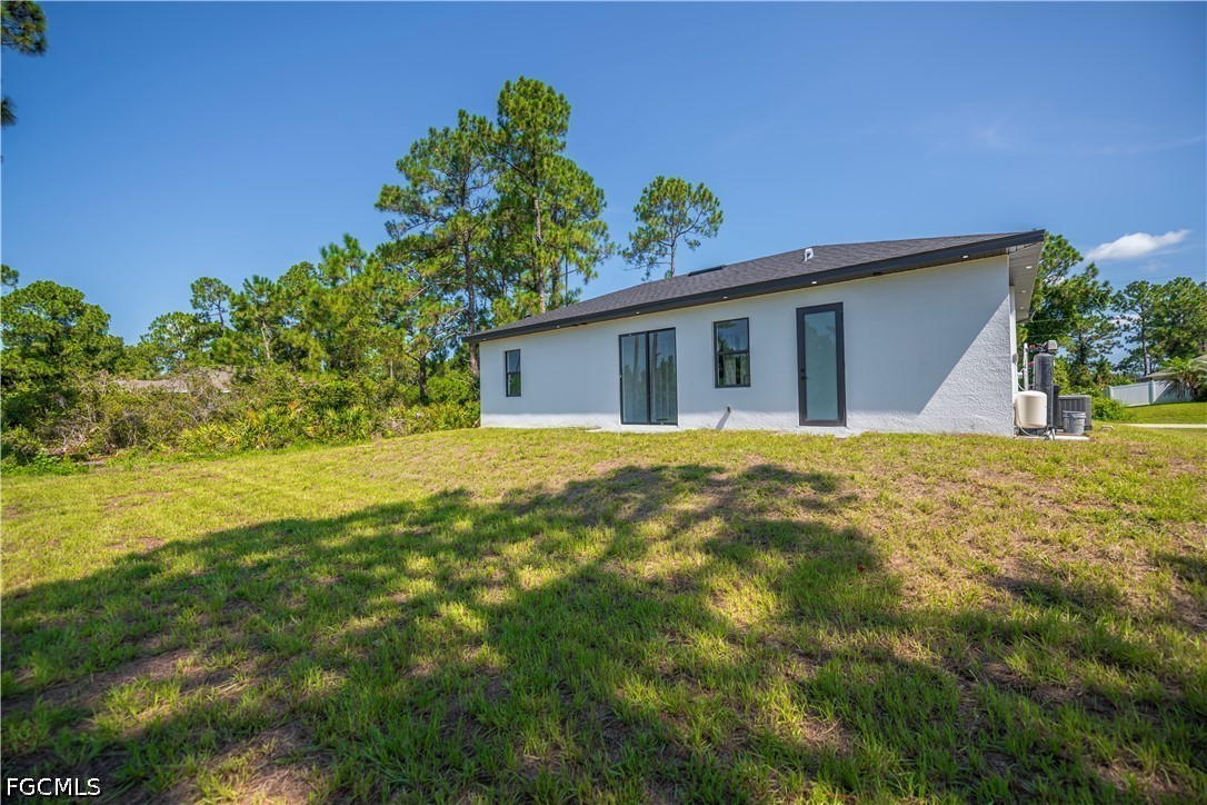 3 Bed SingleFamilyResidence for Sale in Lehigh Acres, photo 45