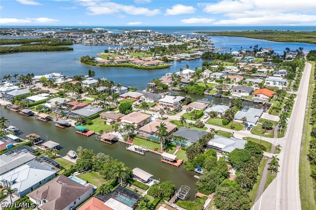 3 Bed Waterfront Home for Sale in Naples, photo 45