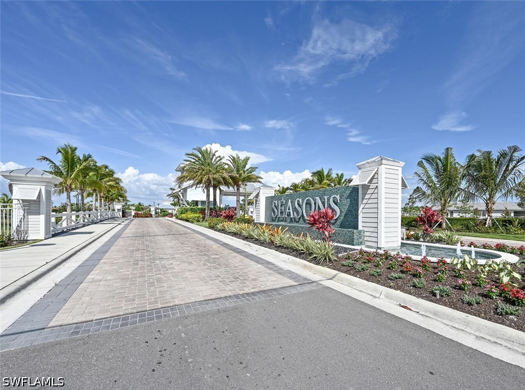 3 Bed SingleFamilyResidence for Sale in Bonita Springs, photo 45