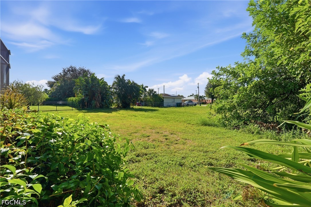 3 Bed Pool Home for Sale in Cape Coral, photo 45