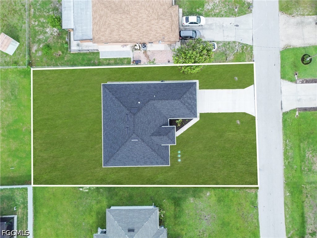 3 Bed SingleFamilyResidence for Sale in Lehigh Acres, photo 45