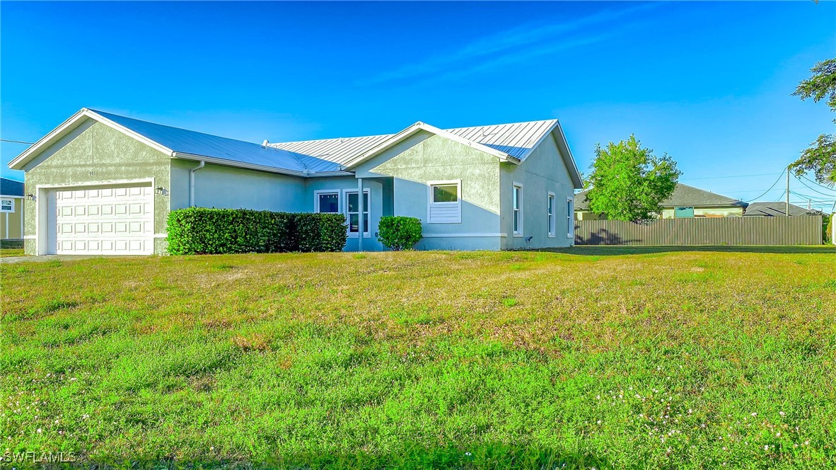 3 Bed SingleFamilyResidence for Sale in Cape Coral, photo 46