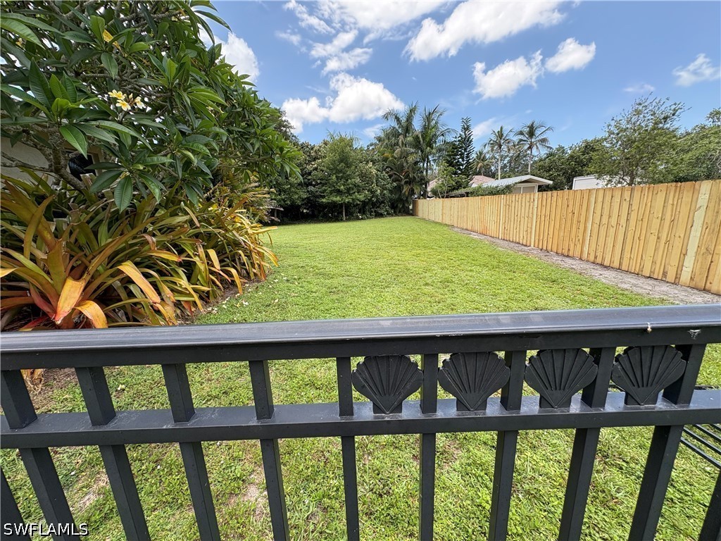 3 Bed SingleFamilyResidence for Sale in Naples, photo 46
