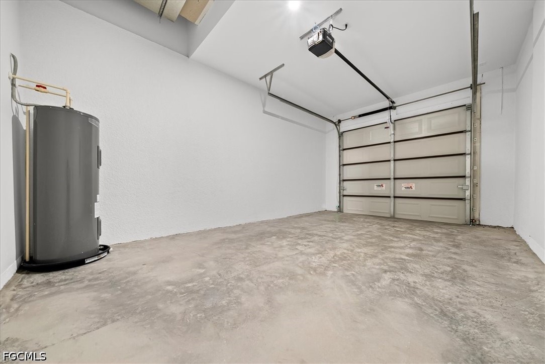 6 Bed Duplex for Sale in Lehigh Acres, photo 46
