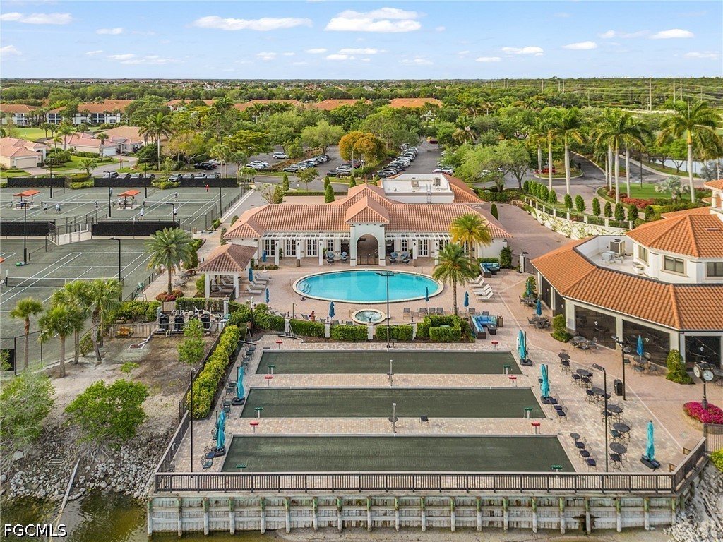 2 Bed Waterfront Home for Sale in Toscana, photo 46