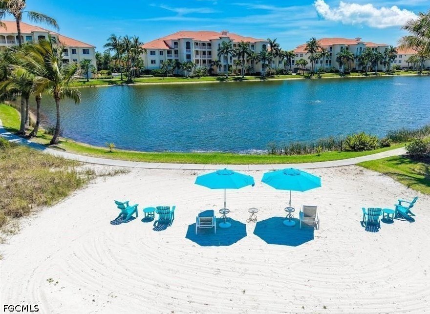 2 Bed Waterfront Home for Sale in Fort Myers, photo 46