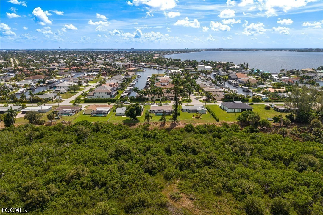 2 Bed Pool Home for Sale in Cape Coral, photo 46