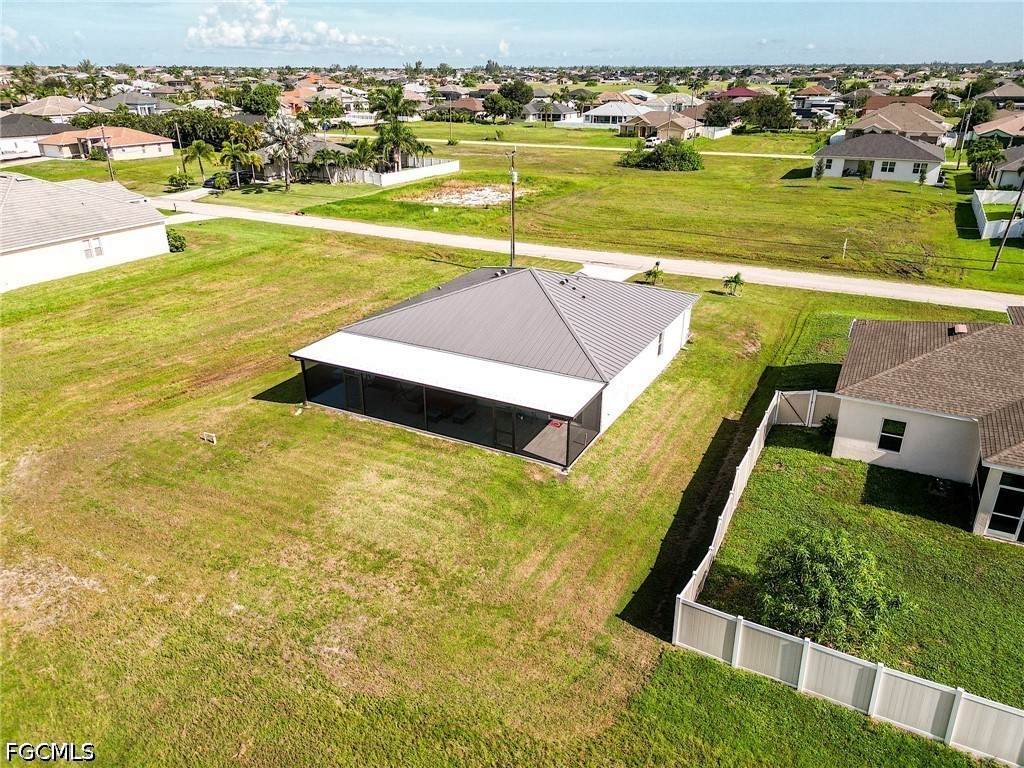 4 Bed SingleFamilyResidence for Sale in Cape Coral, photo 46
