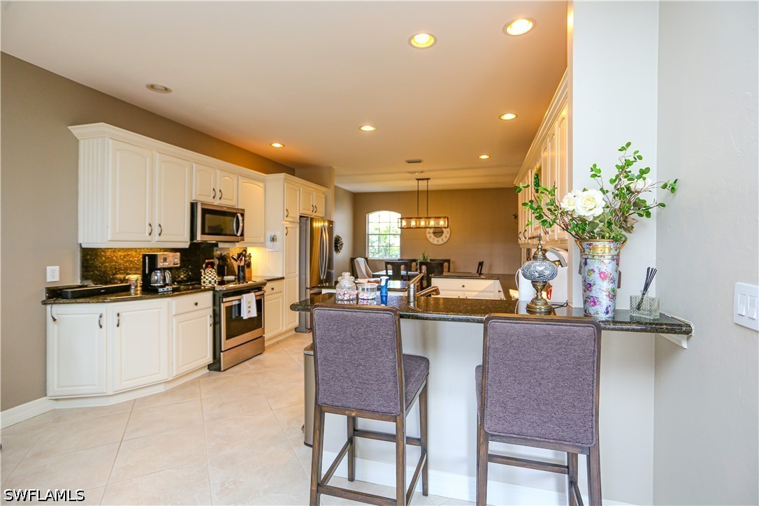 3 Bed Waterfront Home for Sale in Naples, photo 46