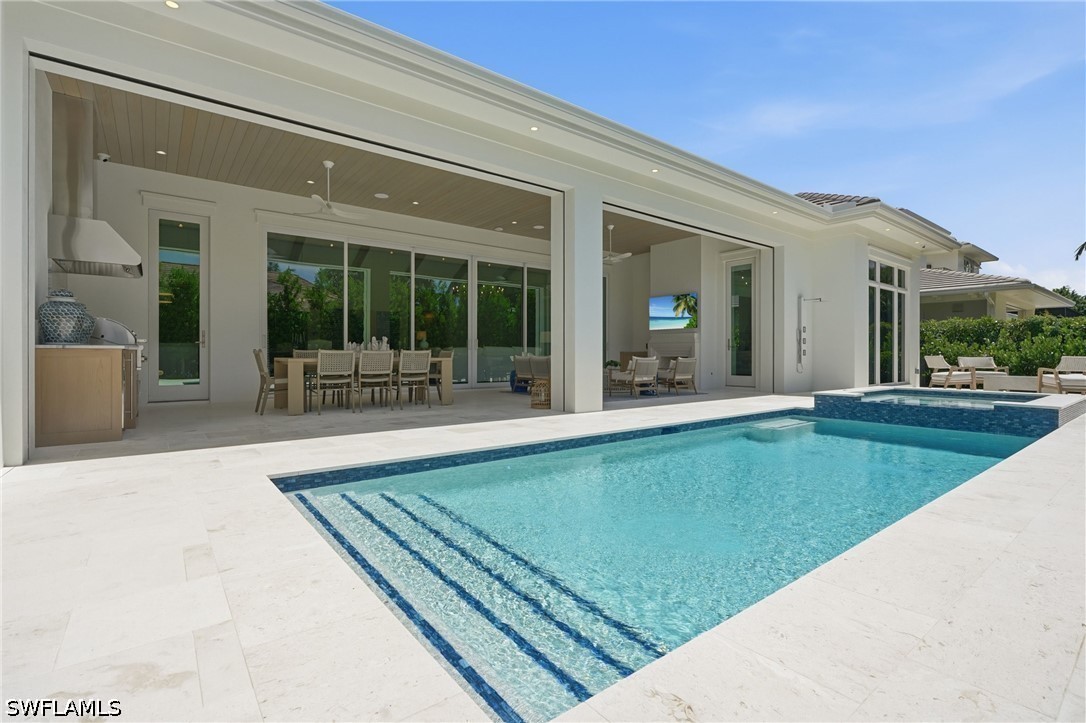 4 Bed Pool Home for Sale in Park Shore, photo 46