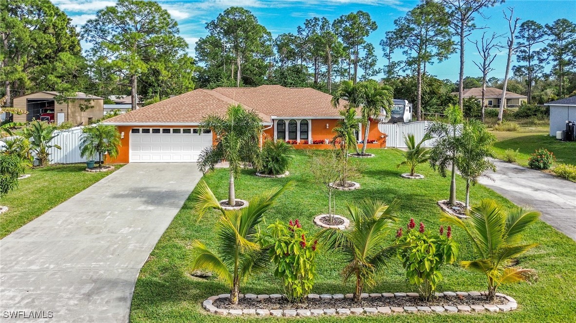 3 Bed Pool Home for Sale in Lehigh Acres, photo 47