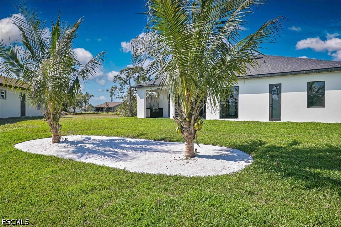 3 Bed Waterfront Home for Sale in Cape Coral, photo 47