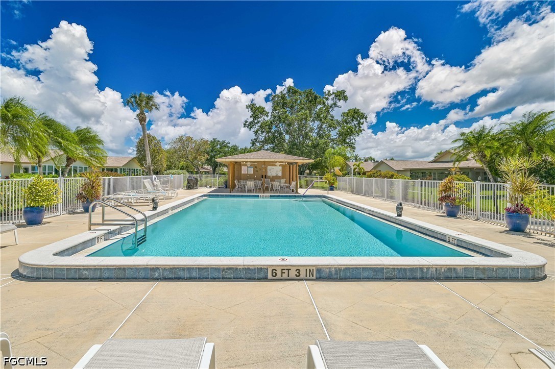 2 Bed Attached for Sale in Fort Myers, photo 47