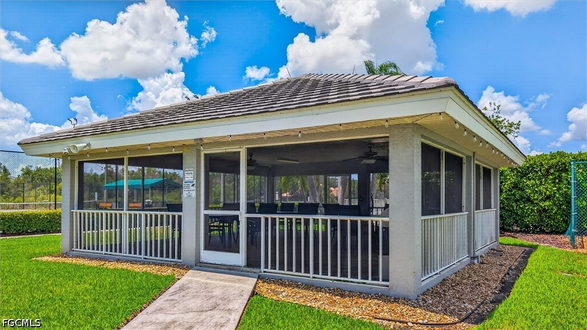 3 Bed SingleFamilyResidence for Sale in Fort Myers, photo 47